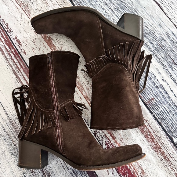 Vintage Kenneth Cole New York Made in Italy Suede Western Style Fringe Boots - Picture 2 of 10